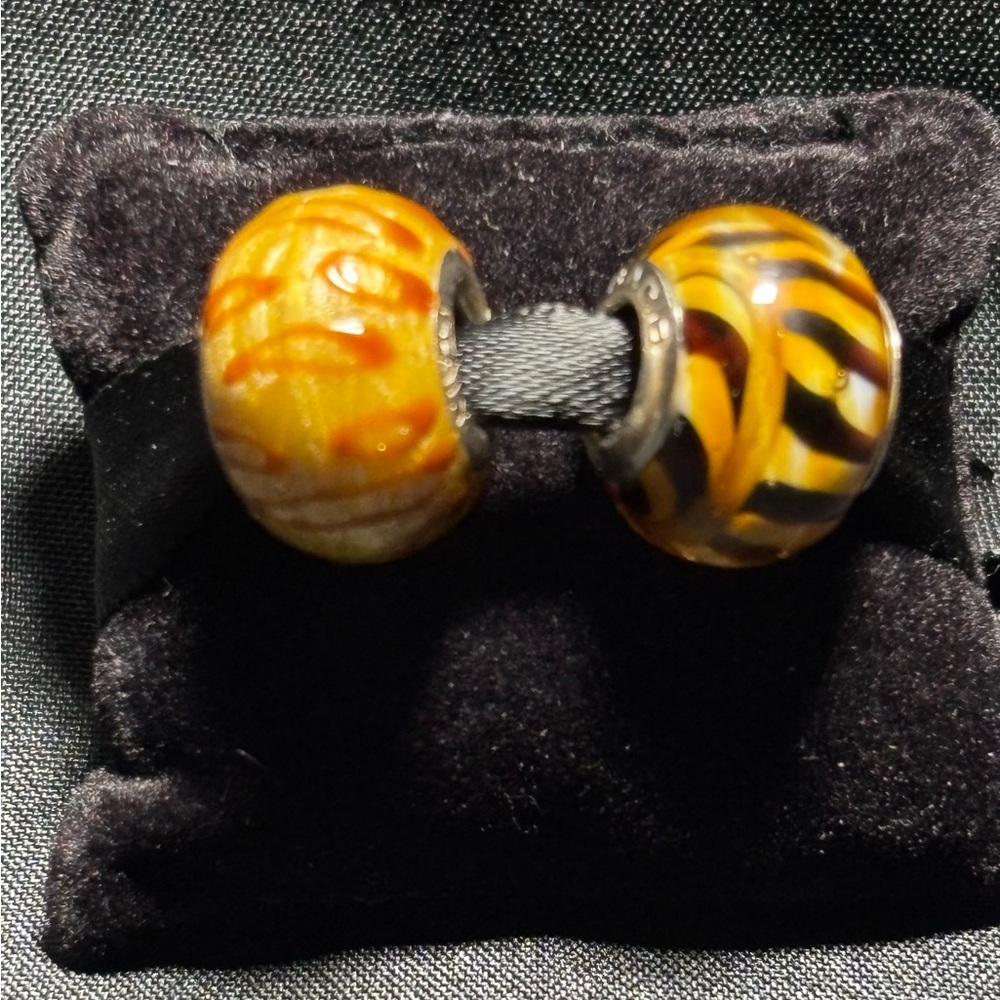 BACIO animal print charms x2. Sterling silver murano